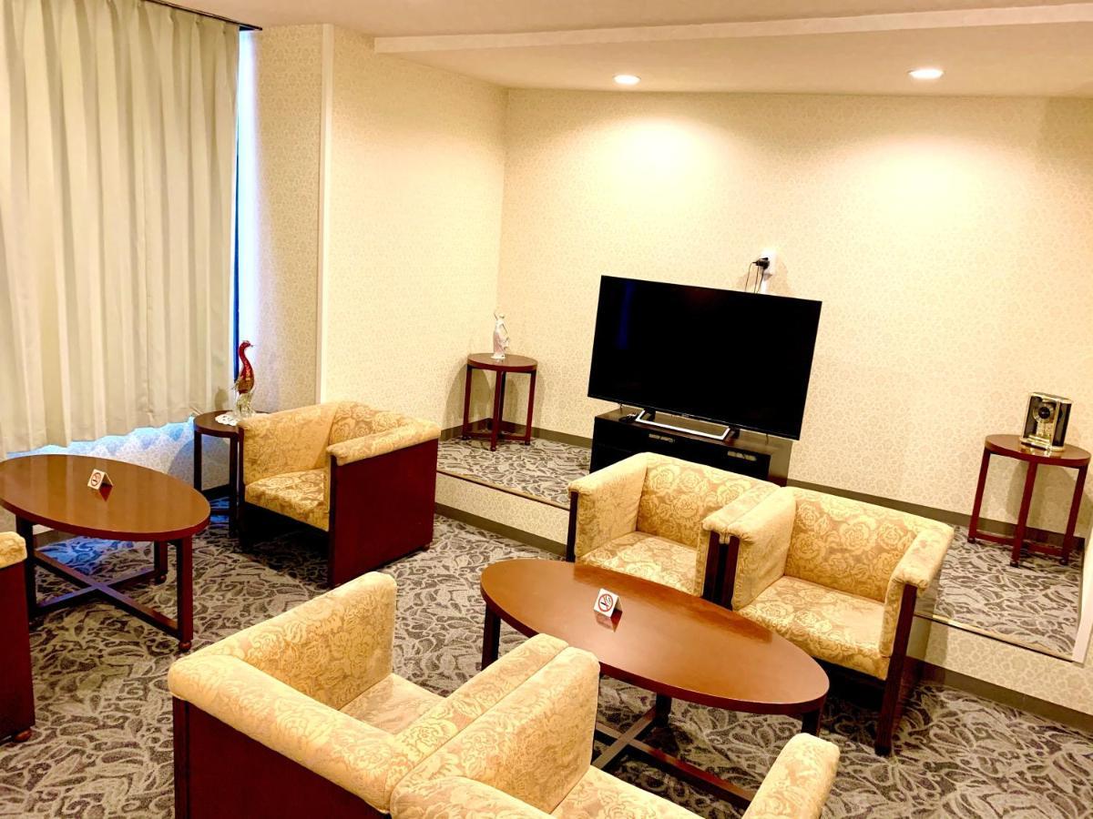 Hotel Kikuei Namba Osaka Exterior photo